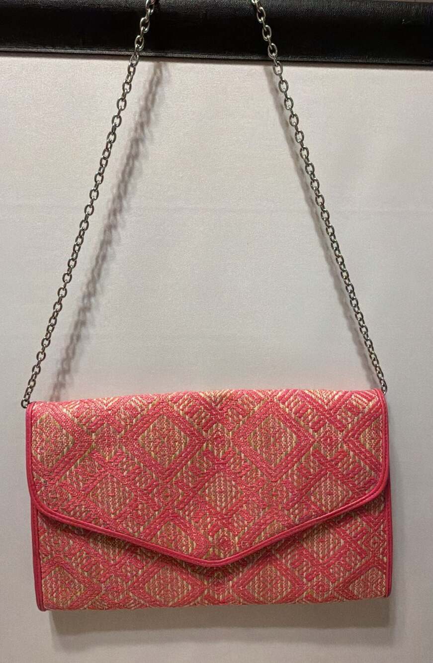 Poppie Pink Woven Geometric Pattern Envelope Clutch Crossbody Bag